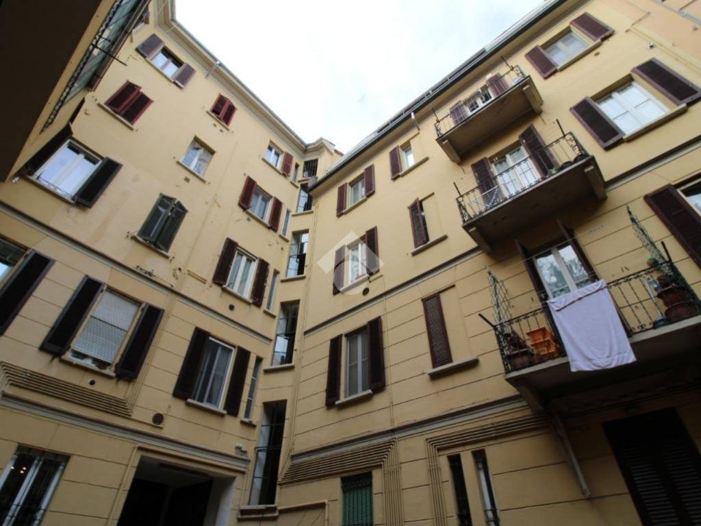 appartamento in vendita a Pavia in zona Centro Città
