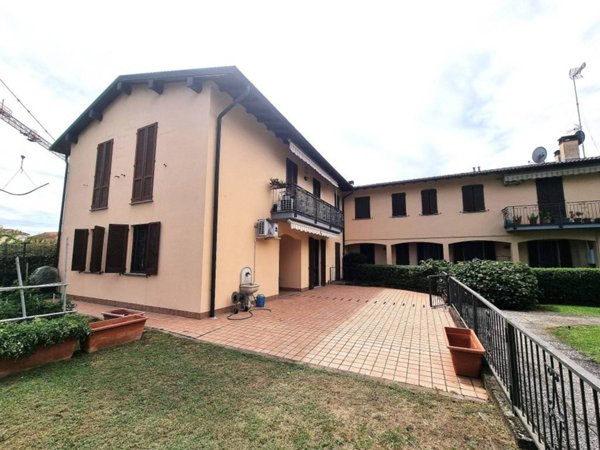appartamento in vendita a Pavia in zona Viale Cremona