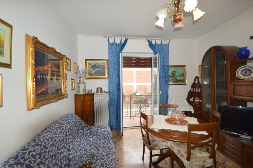 appartamento in vendita a Pavia in zona Casa sul Fiume