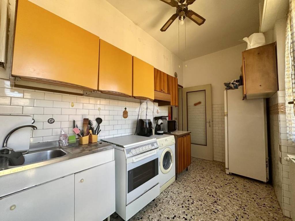 appartamento in vendita a Pavia in zona Città Giardino