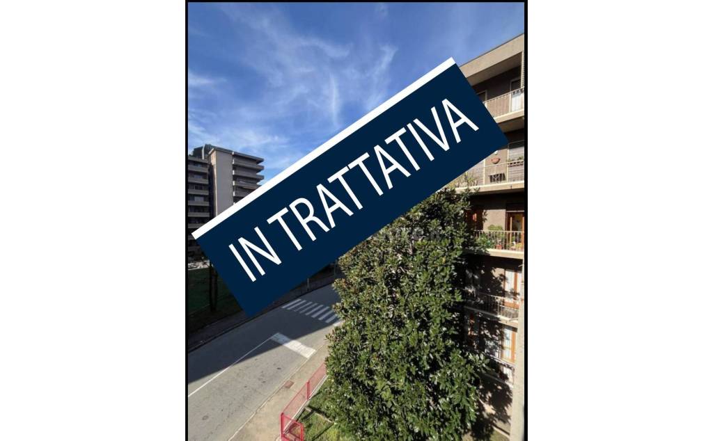 appartamento in vendita a Pavia in zona Stazione