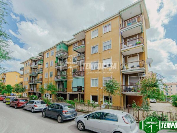 appartamento in vendita a Pavia in zona Centro Città