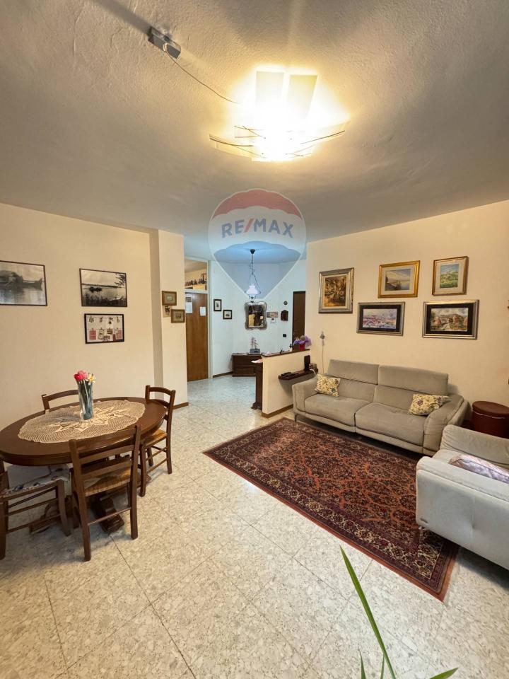 appartamento in vendita a Pavia in zona Centro Città