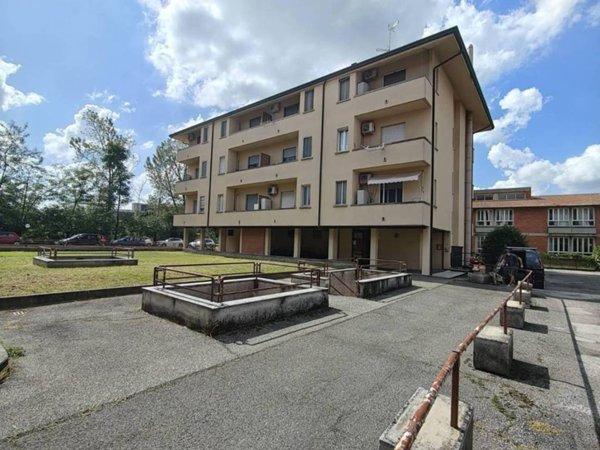 appartamento in vendita a Pavia in zona Policlinico