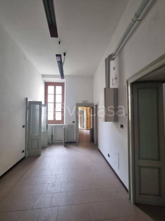 appartamento in vendita a Pavia in zona Centro Città