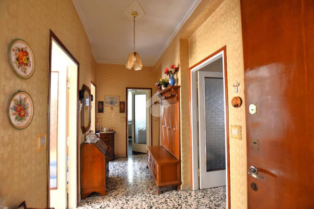 appartamento in vendita a Pavia in zona Città Giardino