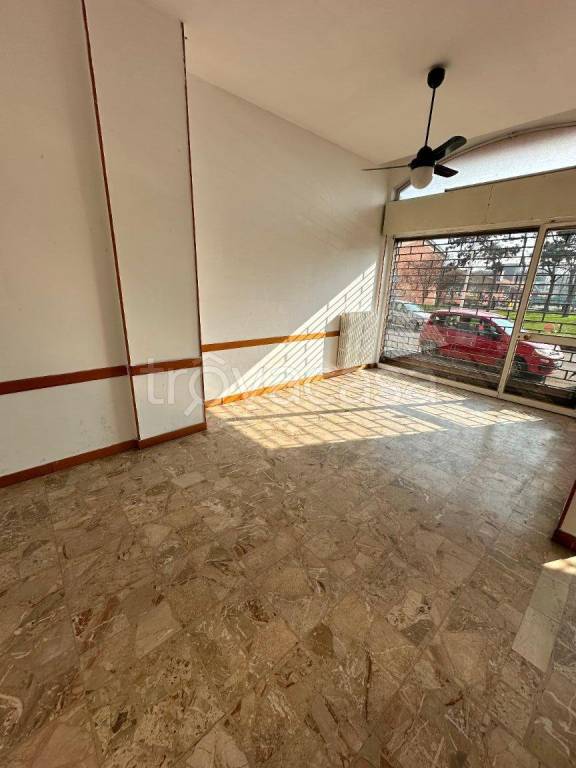 appartamento in vendita a Pavia in zona Policlinico