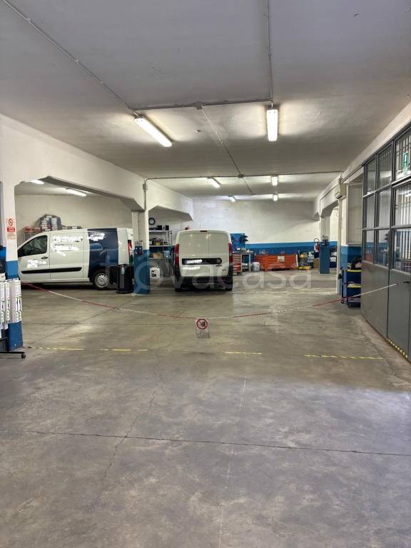 appartamento in vendita a Pavia in zona Città Giardino