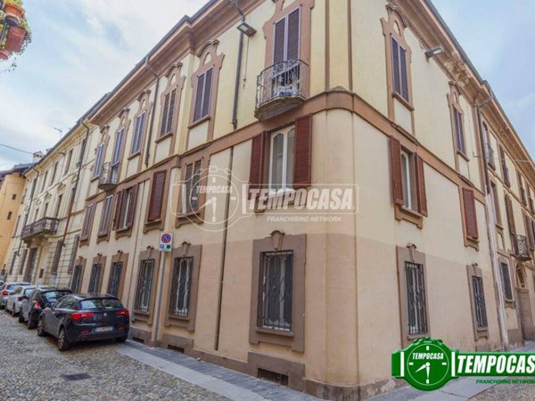 appartamento in vendita a Pavia in zona Centro Città