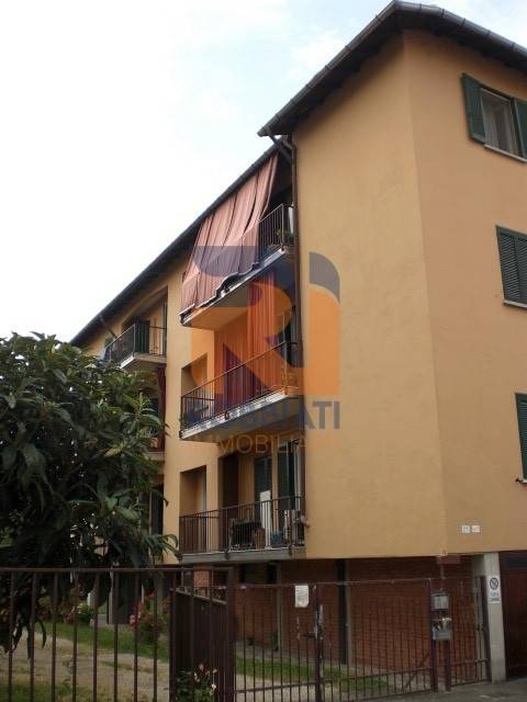appartamento in vendita a Pavia in zona Borgo Ticino