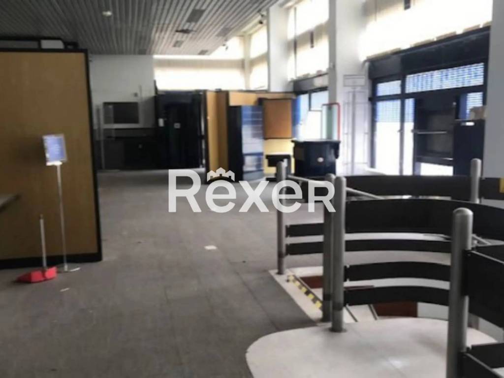 ufficio in vendita a Pavia in zona Stazione