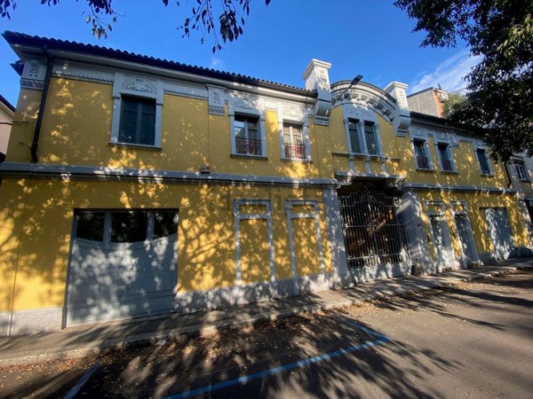 appartamento in vendita a Pavia in zona Centro Città