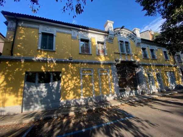 appartamento in vendita a Pavia in zona Centro Città