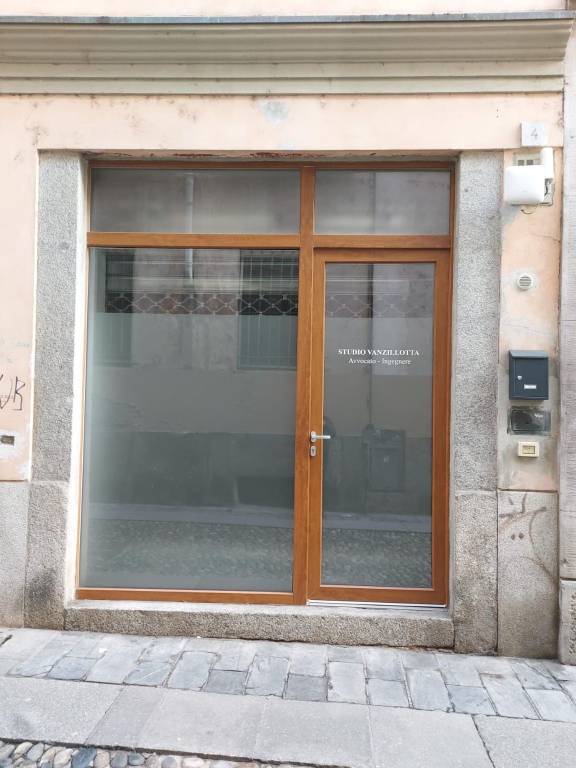 appartamento in vendita a Pavia in zona Centro Città