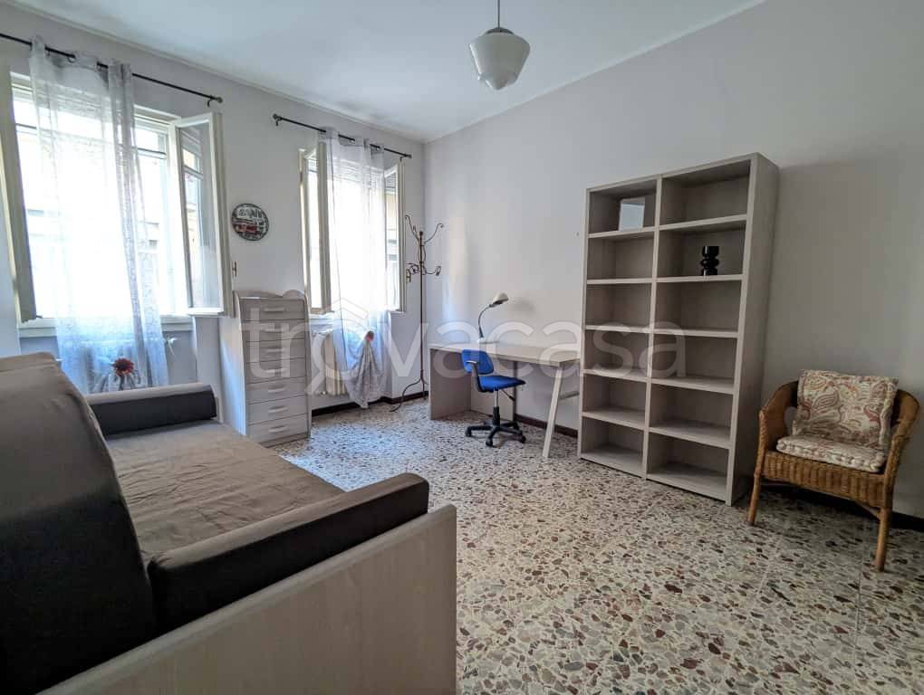 appartamento in vendita a Pavia in zona Centro Città