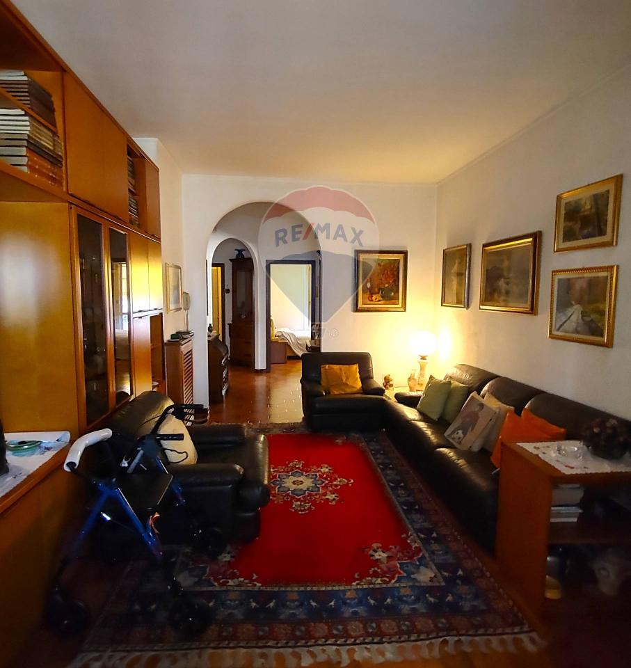 appartamento in vendita a Pavia in zona Centro Città