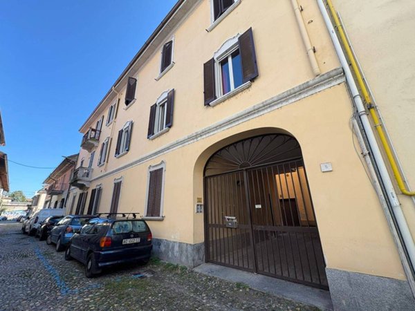 appartamento in vendita a Pavia in zona Stazione