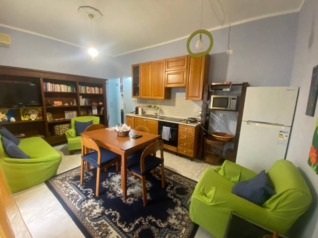 appartamento in vendita a Pavia in zona Borgo Ticino