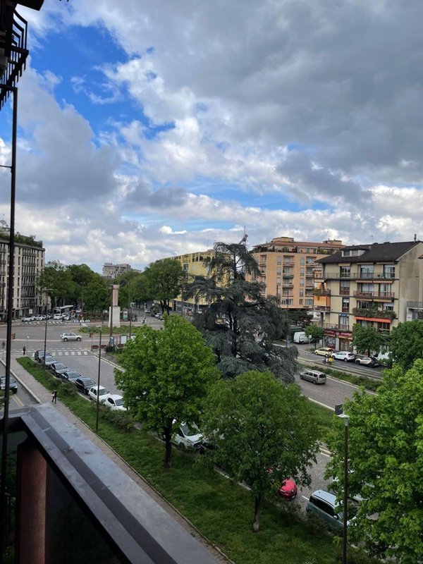 appartamento in vendita a Pavia in zona Stazione