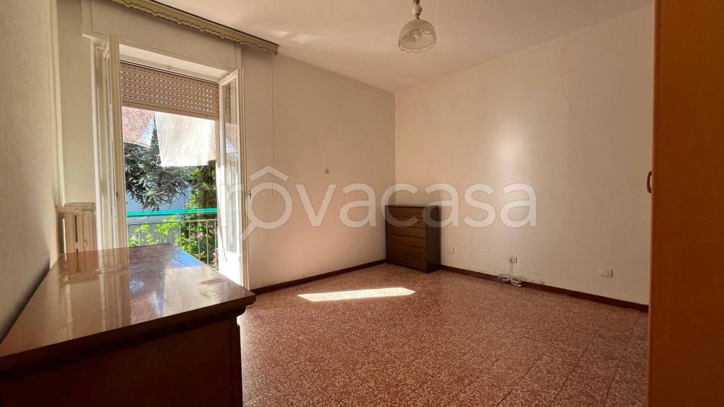 appartamento in vendita a Pavia in zona Città Giardino