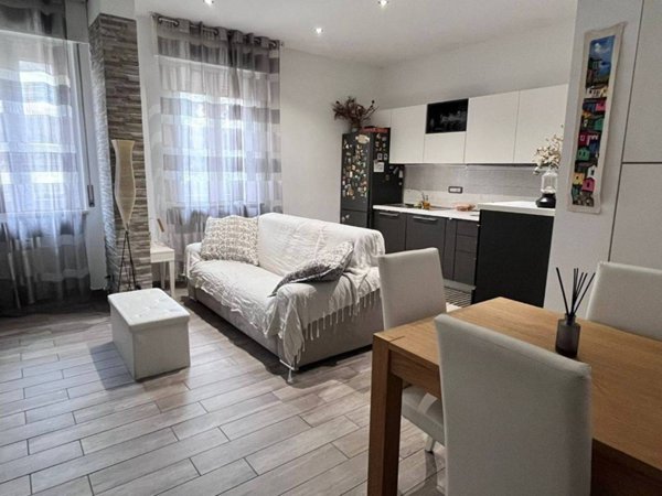 appartamento in vendita a Pavia in zona San Pietro
