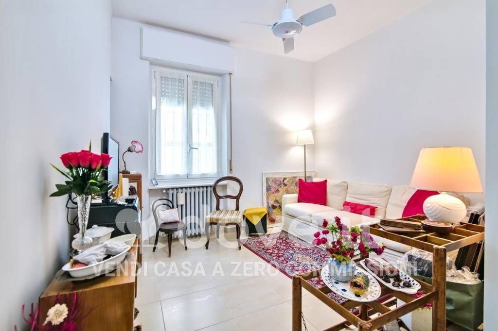 appartamento in vendita a Pavia in zona Stazione