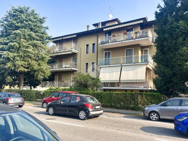 appartamento in vendita a Pavia in zona Campo Coni
