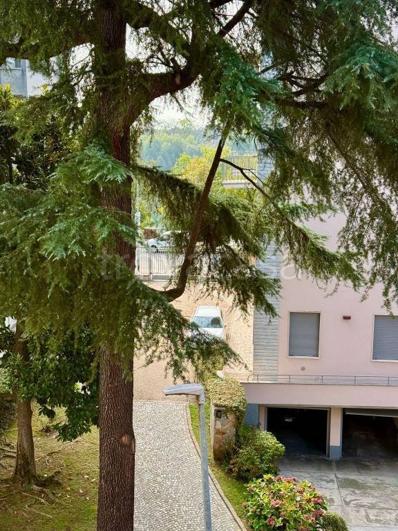 appartamento in vendita a Pavia in zona Centro Città