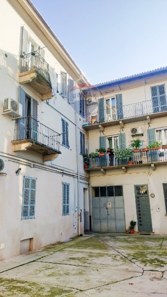 appartamento in vendita a Pavia