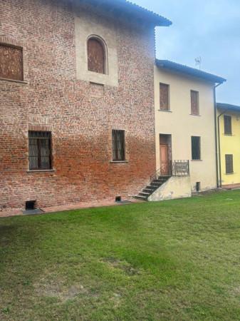 casa indipendente in vendita a Pavia