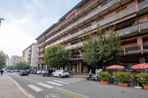 appartamento in vendita a Pavia in zona Stazione