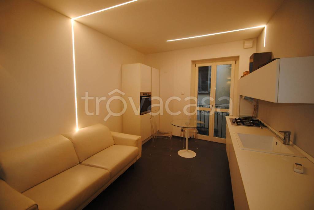 appartamento in vendita a Pavia in zona Centro Città