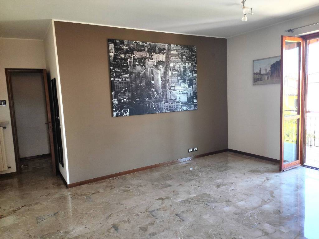 appartamento in vendita a Pavia in zona Campo Coni