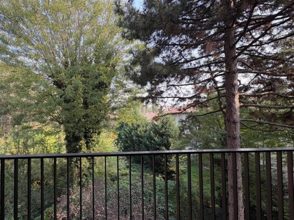 appartamento in vendita a Pavia in zona Città Giardino