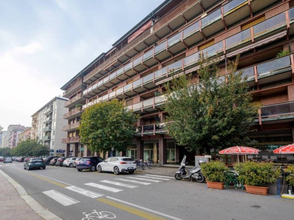 appartamento in vendita a Pavia in zona Stazione