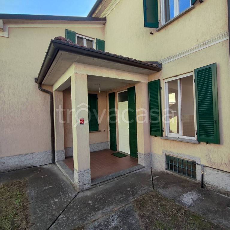 casa indipendente in vendita a Pavia in zona Viale Cremona