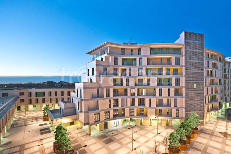 appartamento in vendita a Pavia in zona Stazione