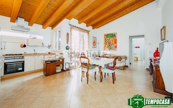 appartamento in vendita a Pavia in zona Stazione