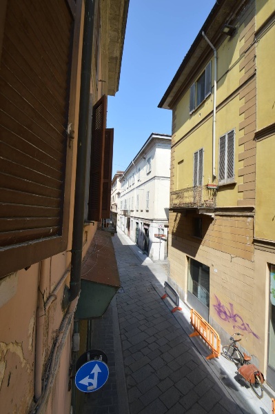 appartamento in vendita a Pavia in zona Centro Città