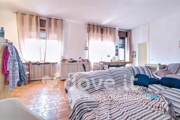 appartamento in vendita a Pavia in zona Centro Città