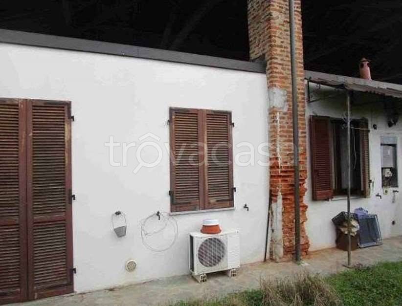 appartamento in vendita a Pavia in zona Città Giardino