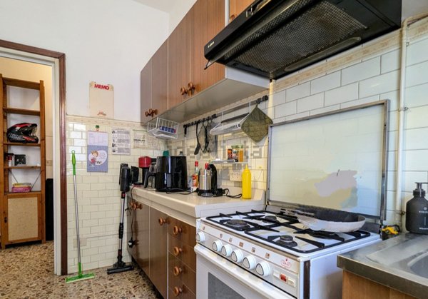 appartamento in vendita a Pavia in zona Centro Città