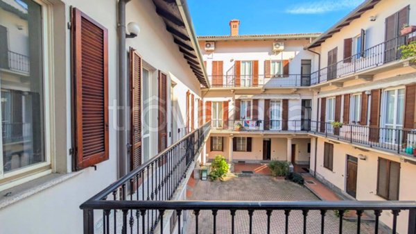 appartamento in vendita a Pavia in zona Centro Città