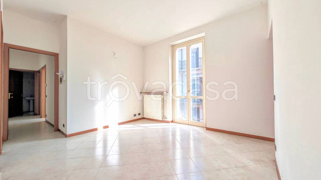 appartamento in vendita a Pavia in zona Centro Città