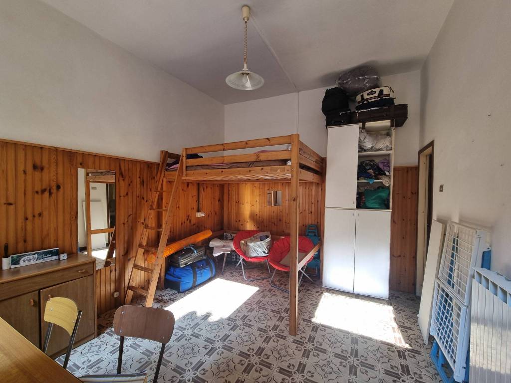 appartamento in vendita a Pavia in zona Centro Città