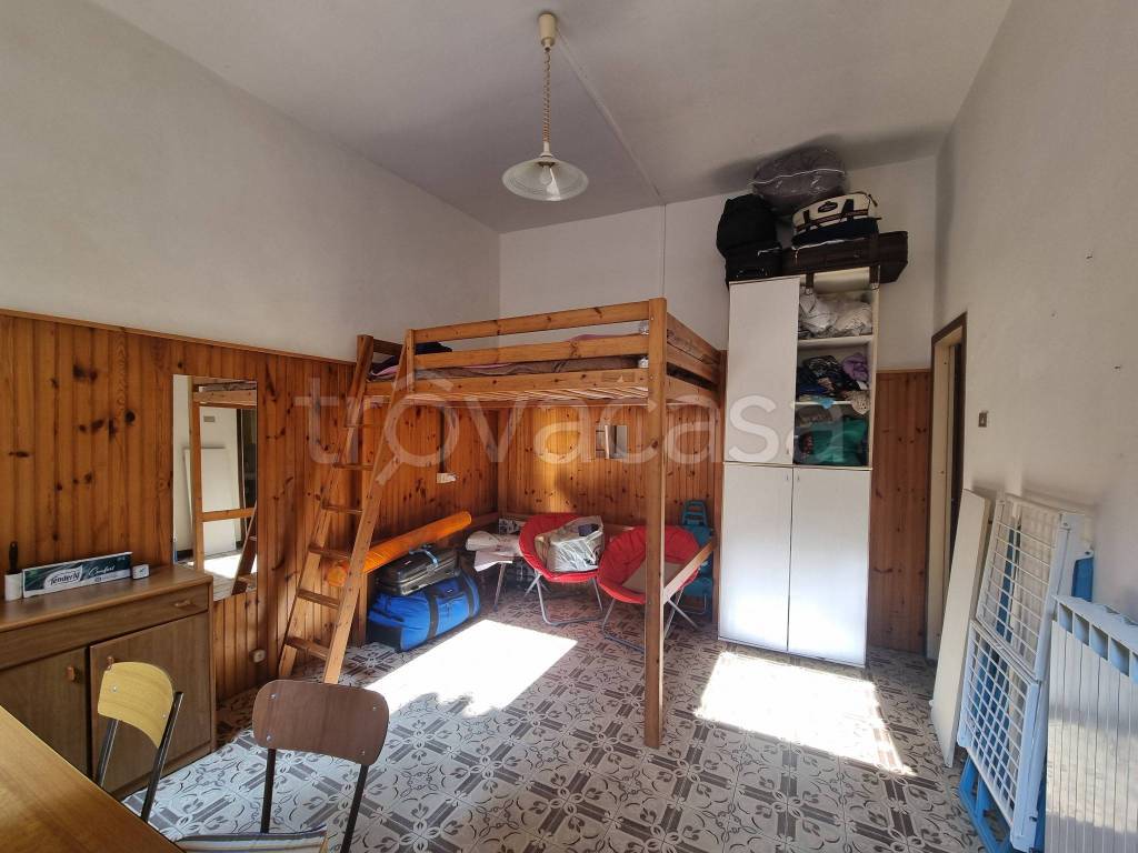 appartamento in vendita a Pavia in zona Centro Città