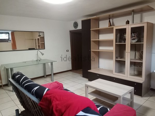 appartamento in vendita a Pavia in zona Policlinico