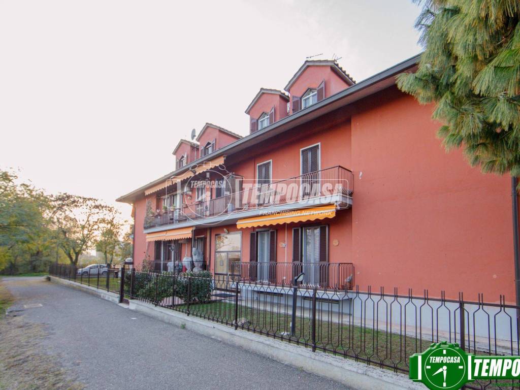 appartamento in vendita a Pavia in zona Centro Città