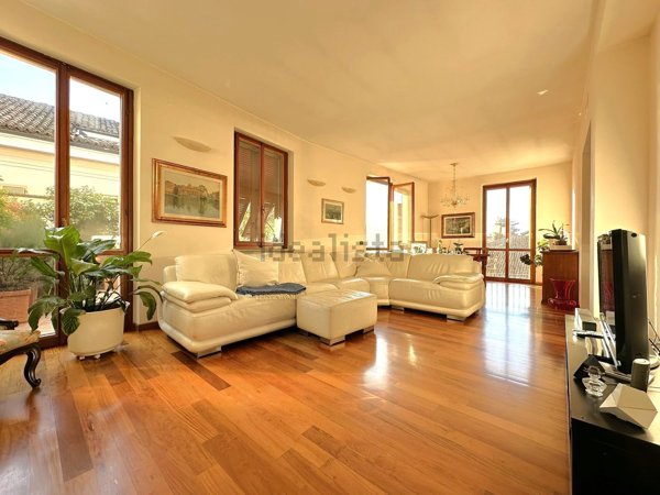 appartamento in vendita a Pavia