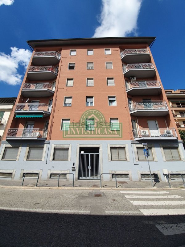 appartamento in vendita a Pavia in zona Stazione